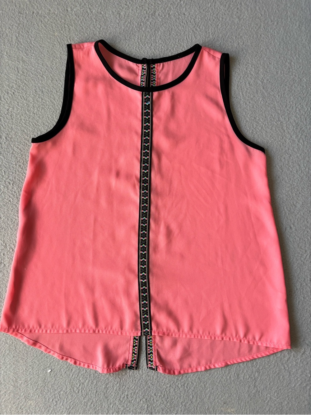 Source Unknown Coral Pink Tank with Black Trim and Center Embroidery